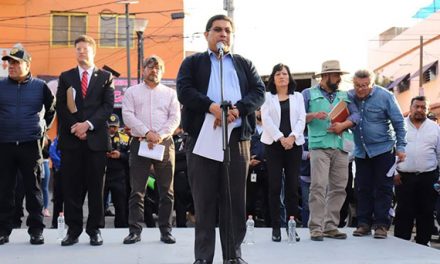 Alcaldes de Xochimilco y Tláhuac se Reúnen con Habitantes de Tulyehualco